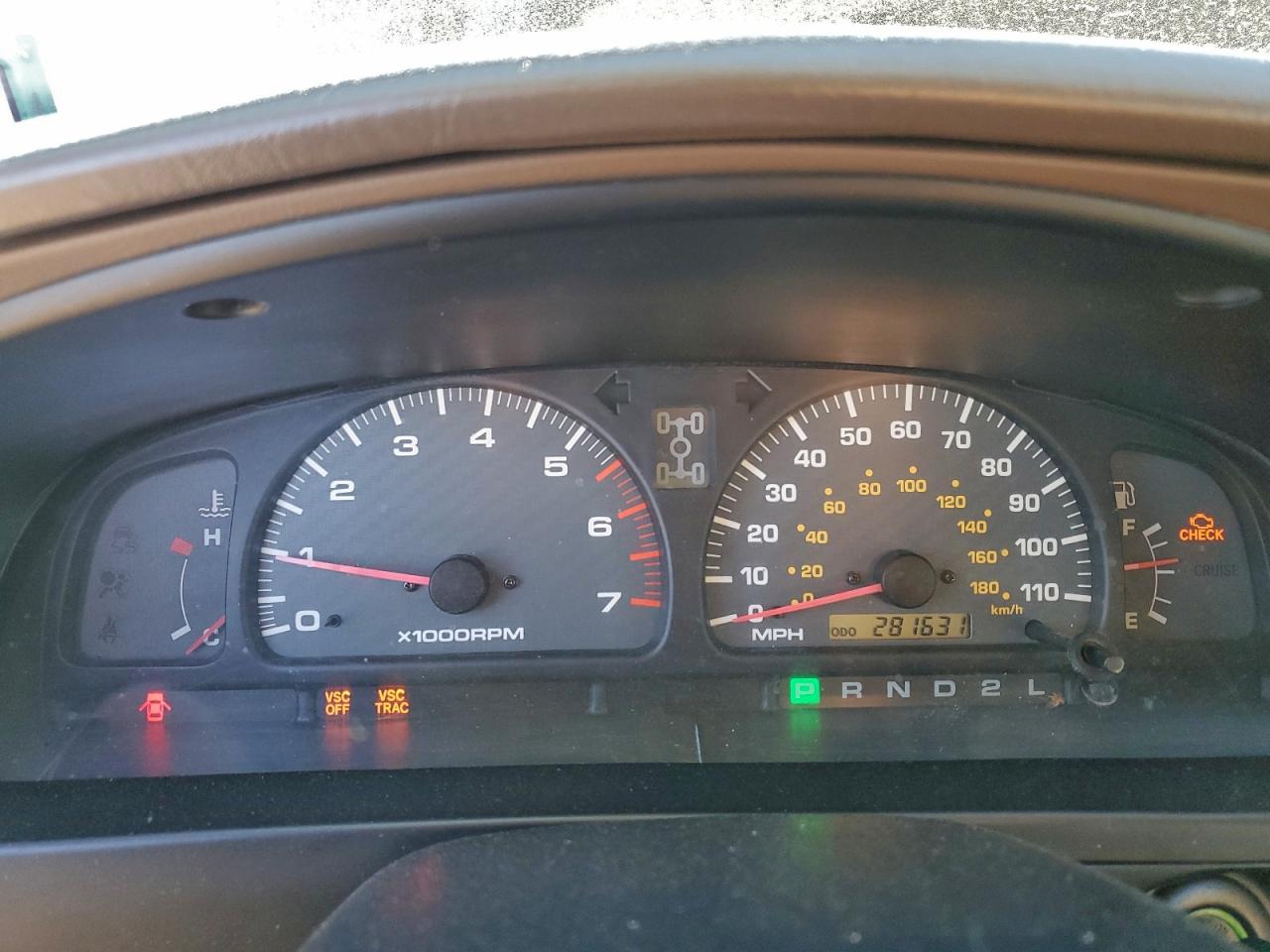 2001 TOYOTA 4RUNNER SR5 photo 9
