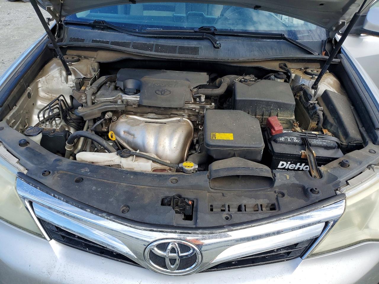 2012 TOYOTA CAMRY BASE photo 11