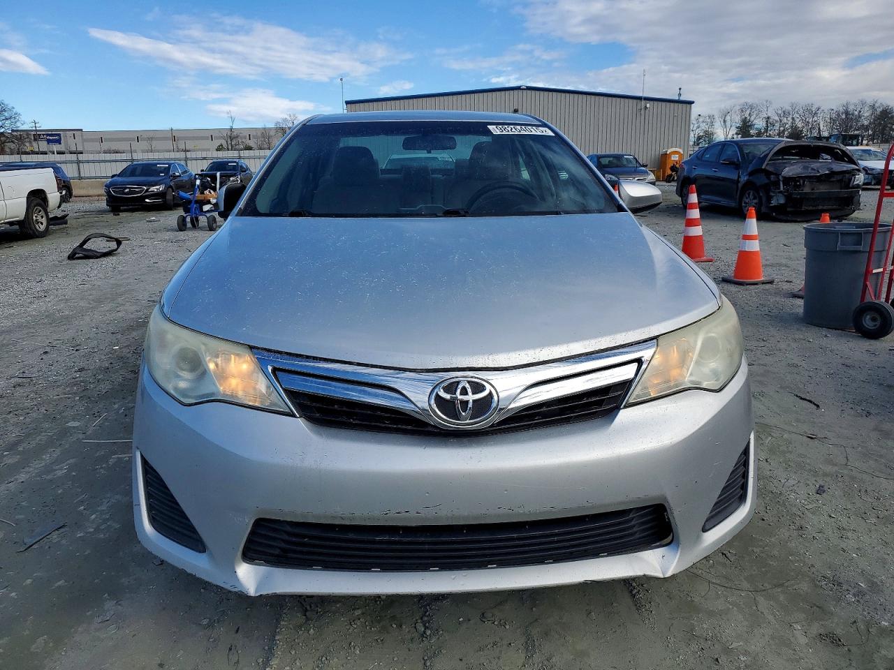2012 TOYOTA CAMRY BASE photo 5