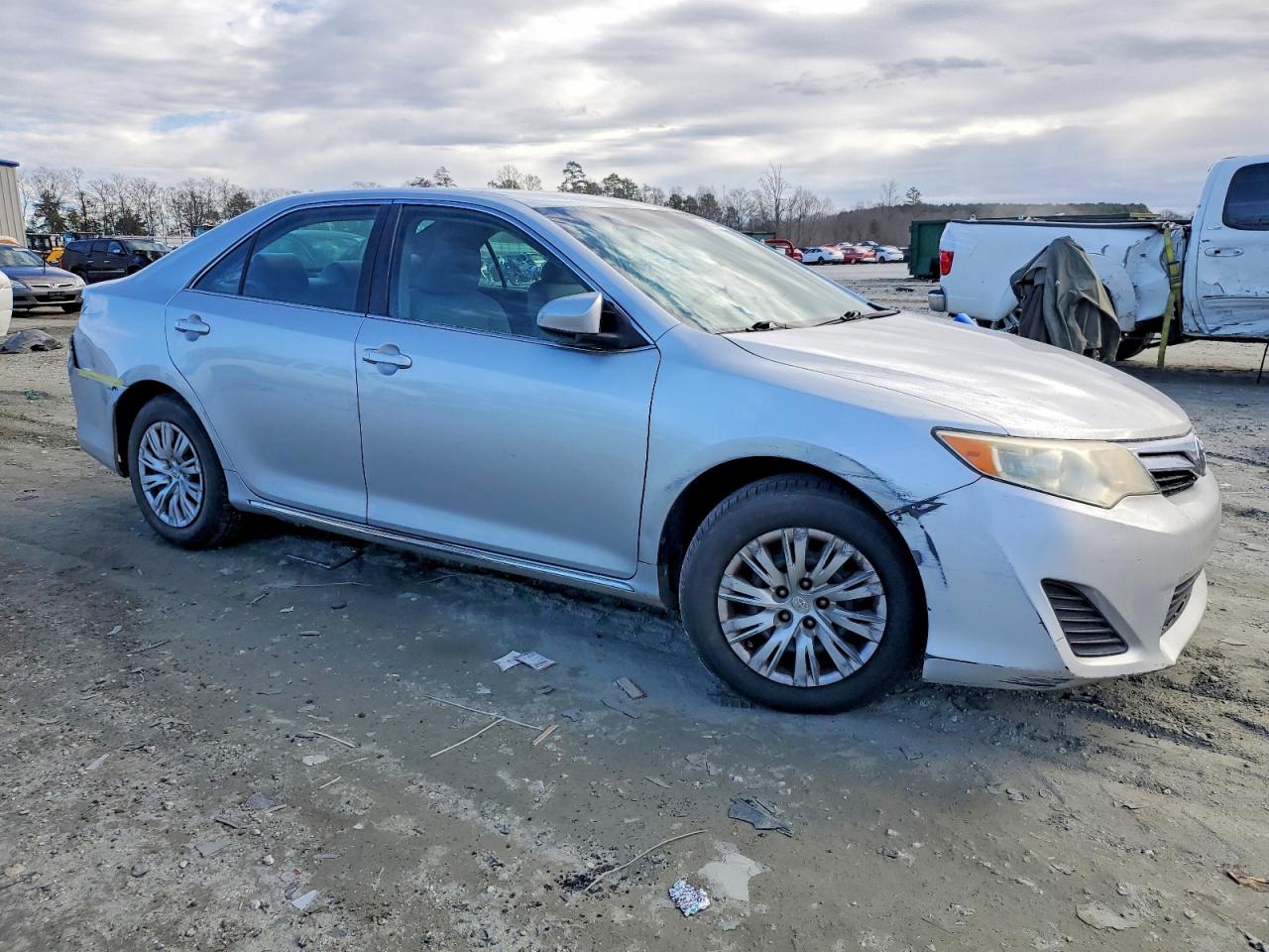 2012 TOYOTA CAMRY BASE photo 4