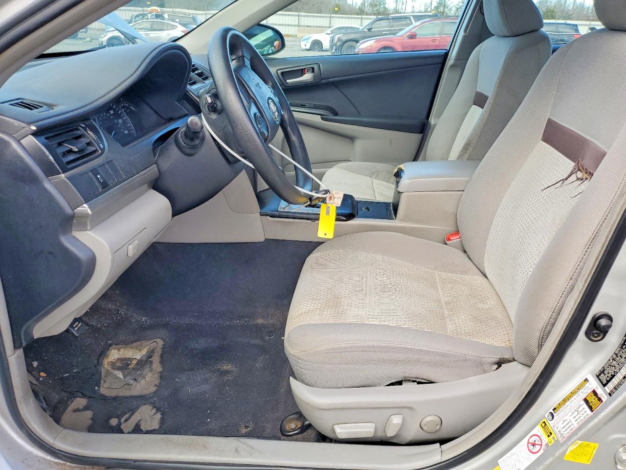 2012 TOYOTA CAMRY BASE photo 7