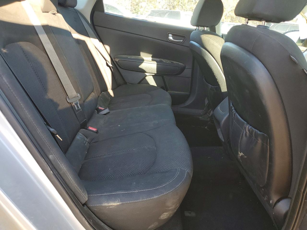 2016 KIA OPTIMA LX photo 10