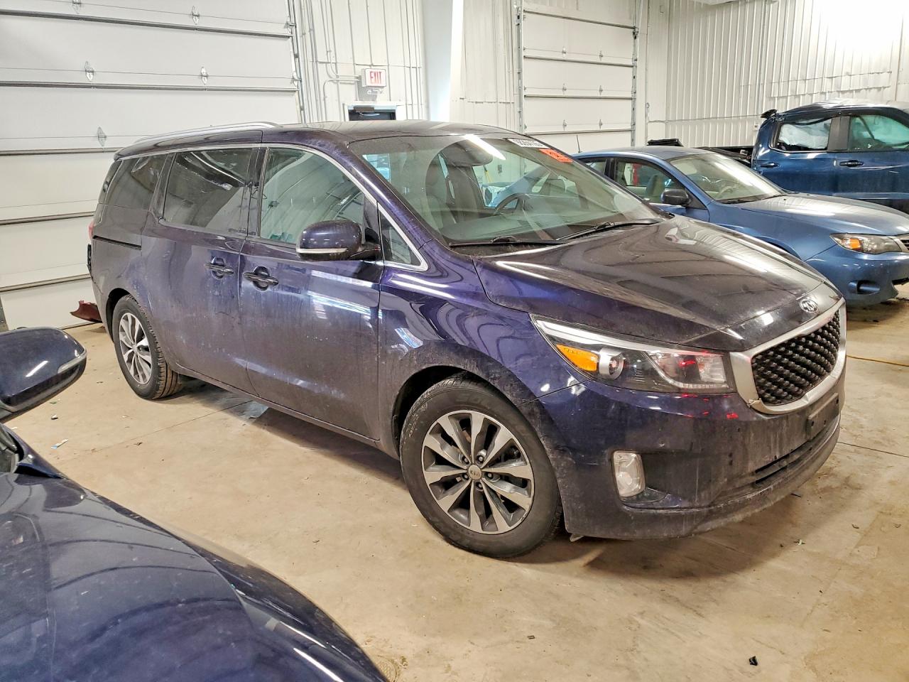2018 KIA SEDONA EX photo 4