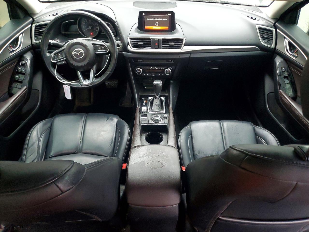 2018 MAZDA 3 TOURING photo 8