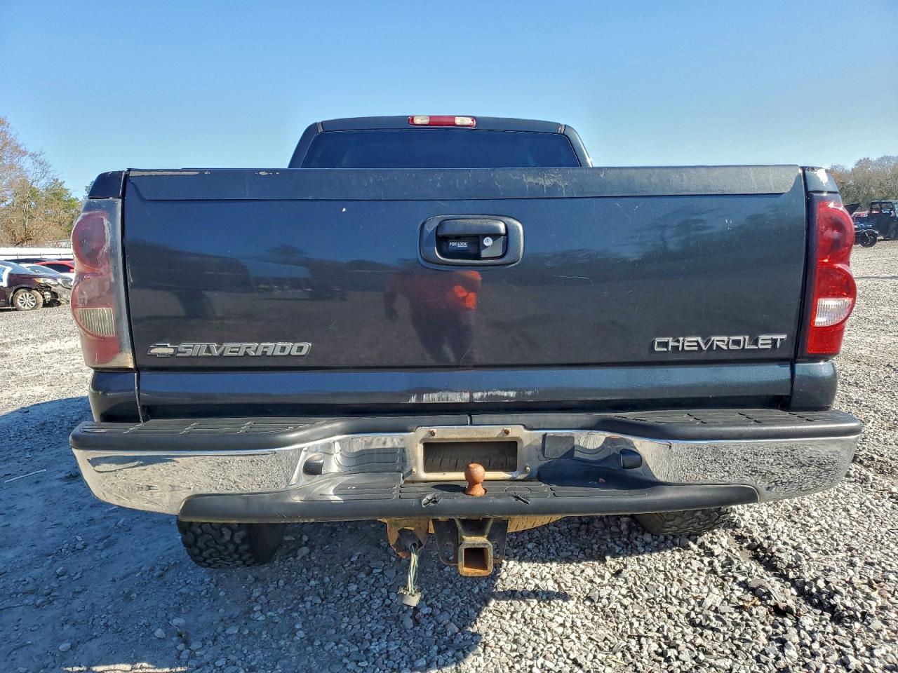2004 CHEVROLET SILVERADO K1500 photo 6