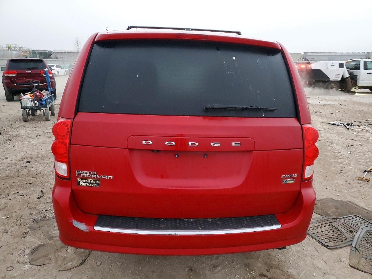 2012 DODGE GRAND CARAVAN CREW photo 6