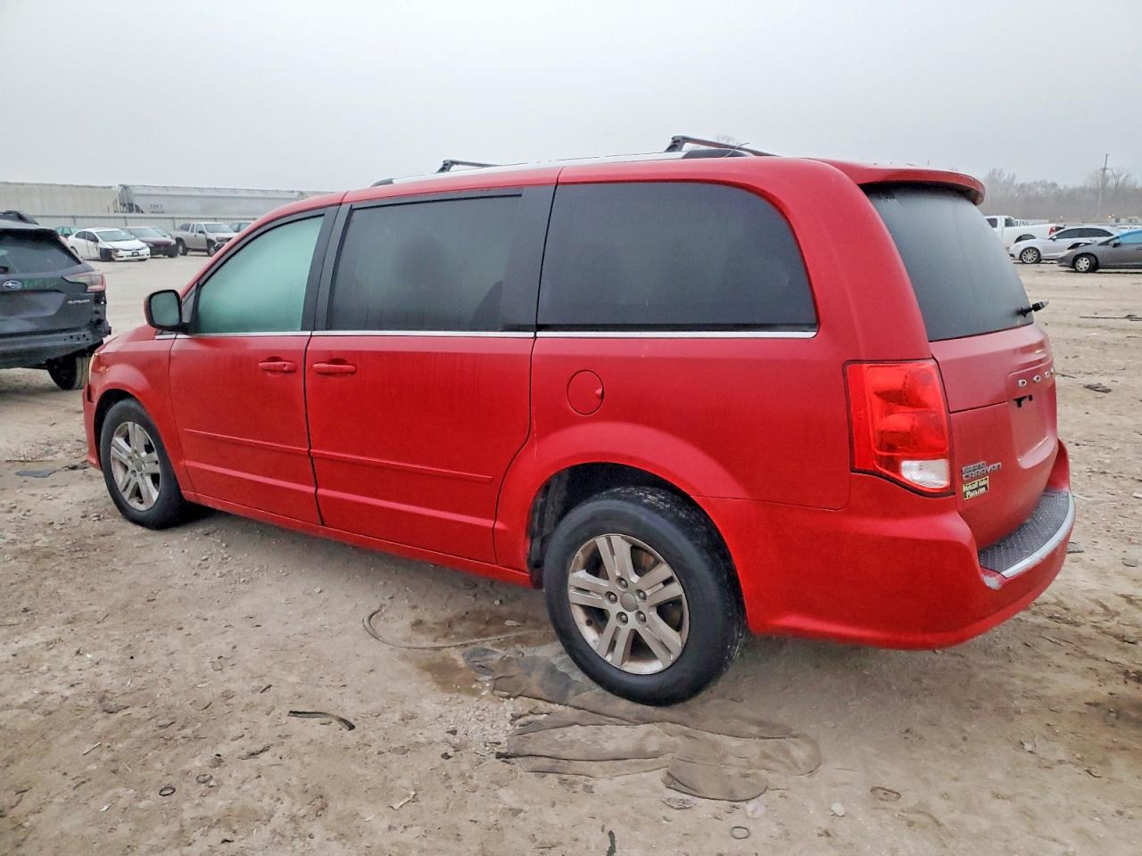 2012 DODGE GRAND CARAVAN CREW photo 2