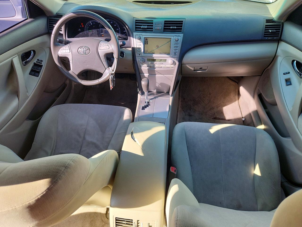 2011 TOYOTA CAMRY HYBRID photo 15