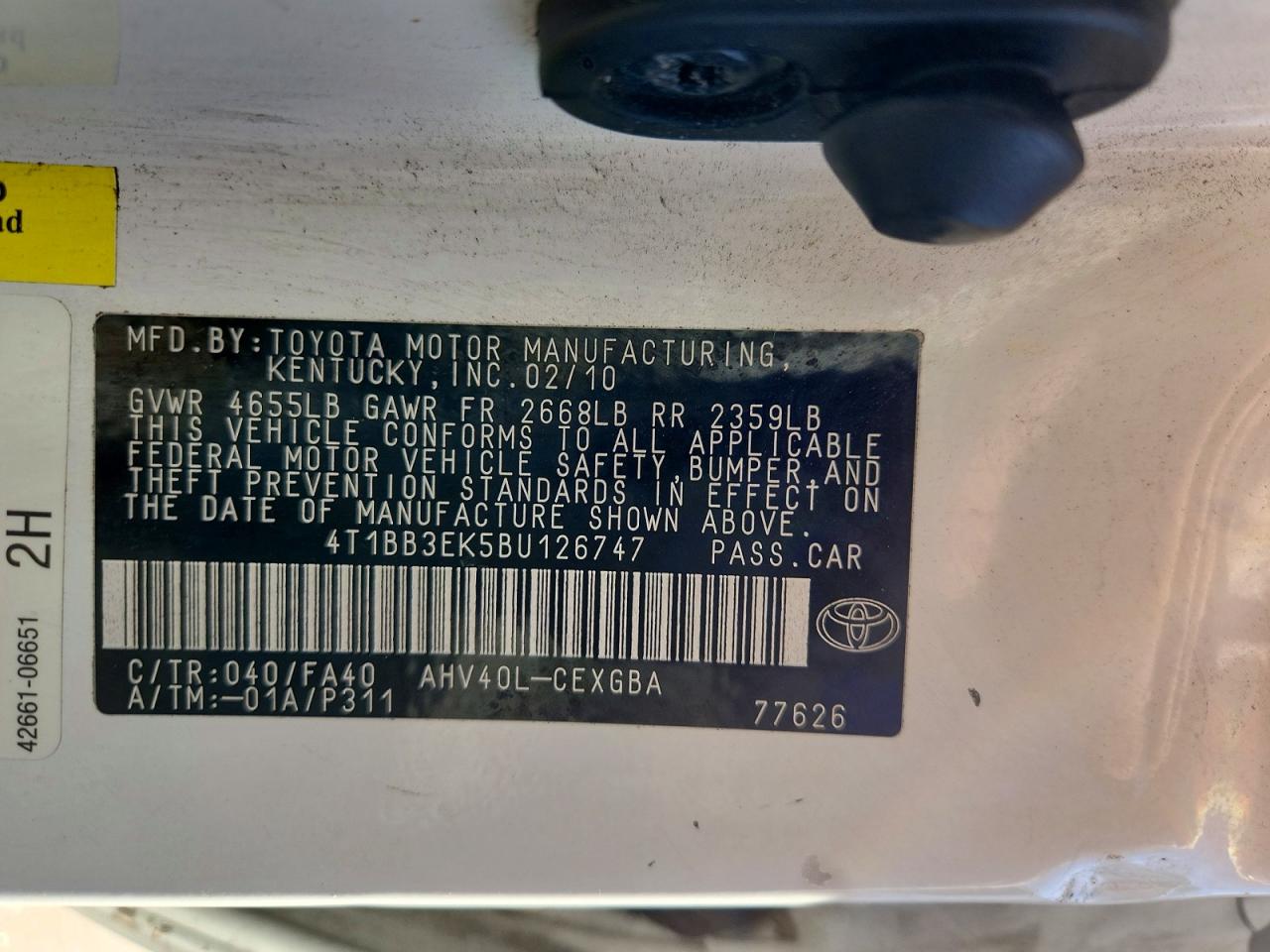 2011 TOYOTA CAMRY HYBRID photo 23
