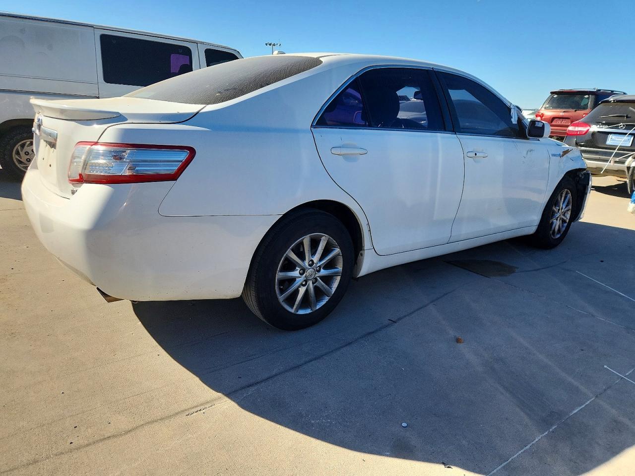 2011 TOYOTA CAMRY HYBRID photo 5