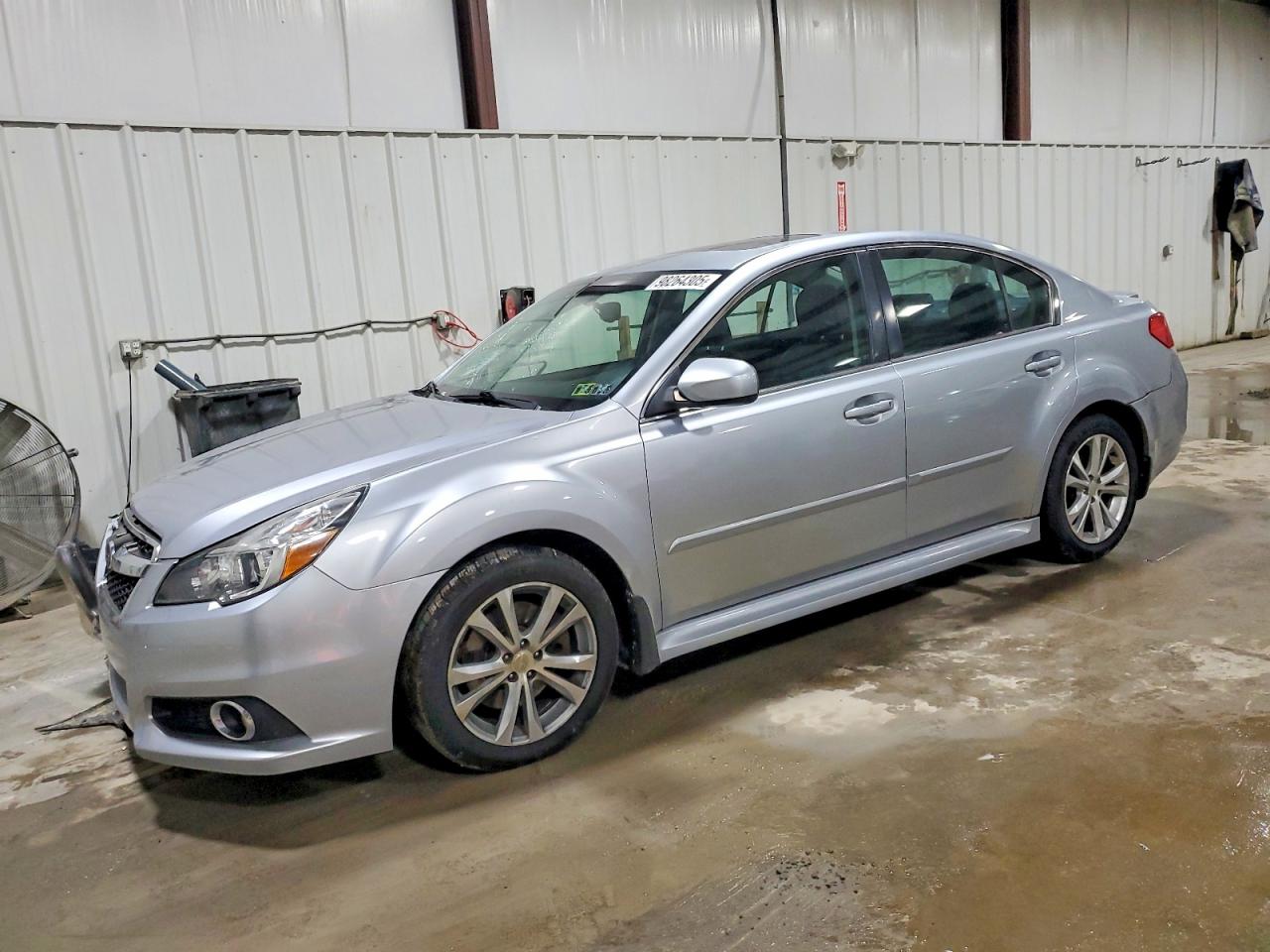 2013 SUBARU LEGACY