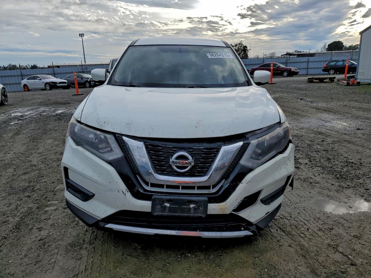 2017 NISSAN ROGUE S photo 5