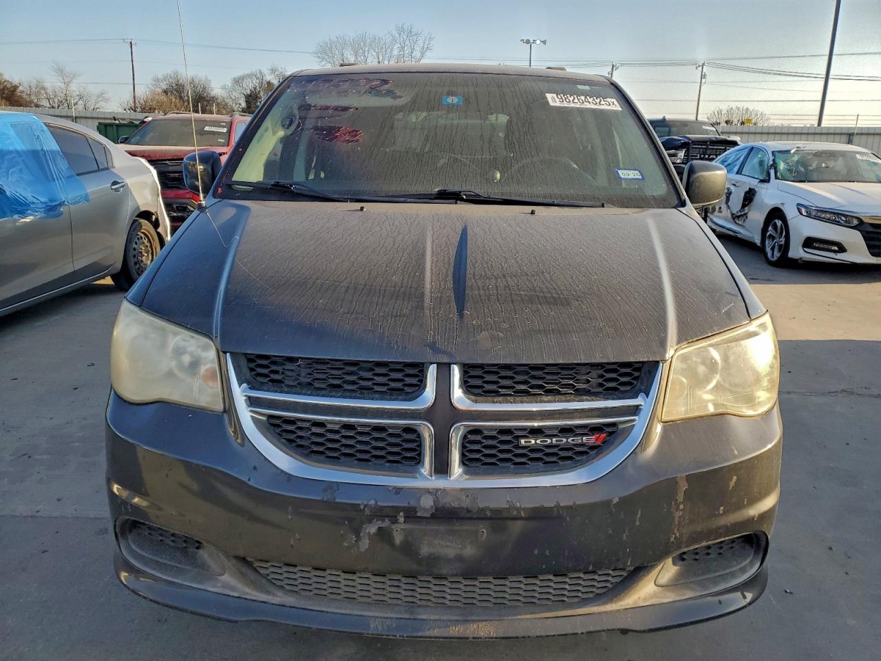 2012 DODGE GRAND CARAVAN SXT photo 9