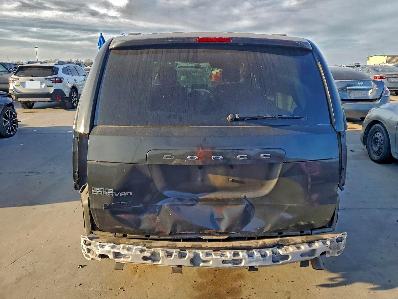 2012 DODGE GRAND CARAVAN SXT photo 11