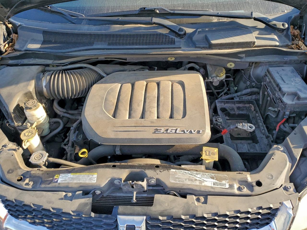 2012 DODGE GRAND CARAVAN SXT photo 23