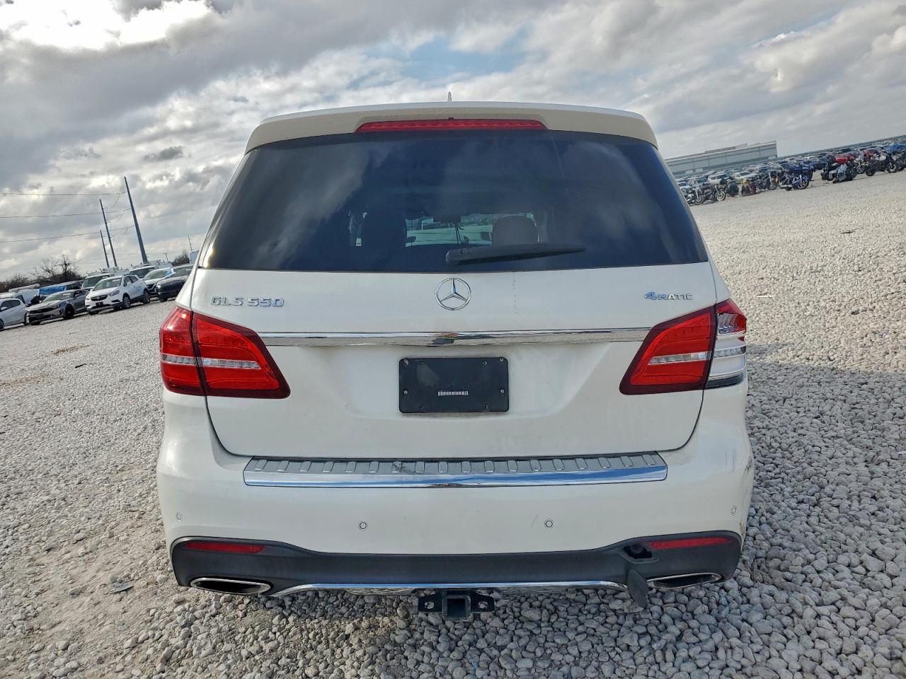 2017 MERCEDES-BENZ GLS 550 4MATIC photo 6