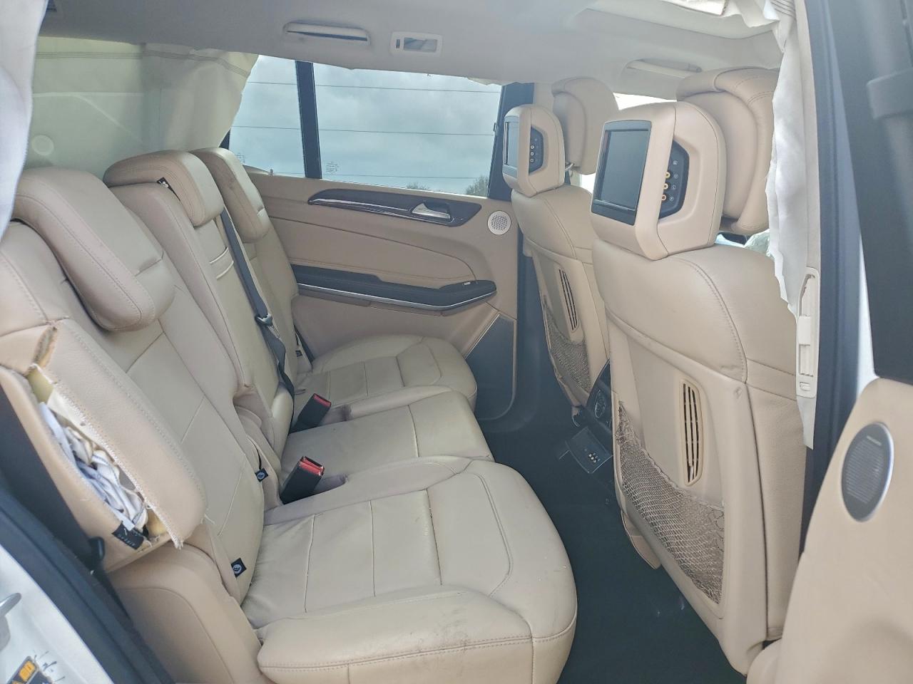 2017 MERCEDES-BENZ GLS 550 4MATIC photo 11