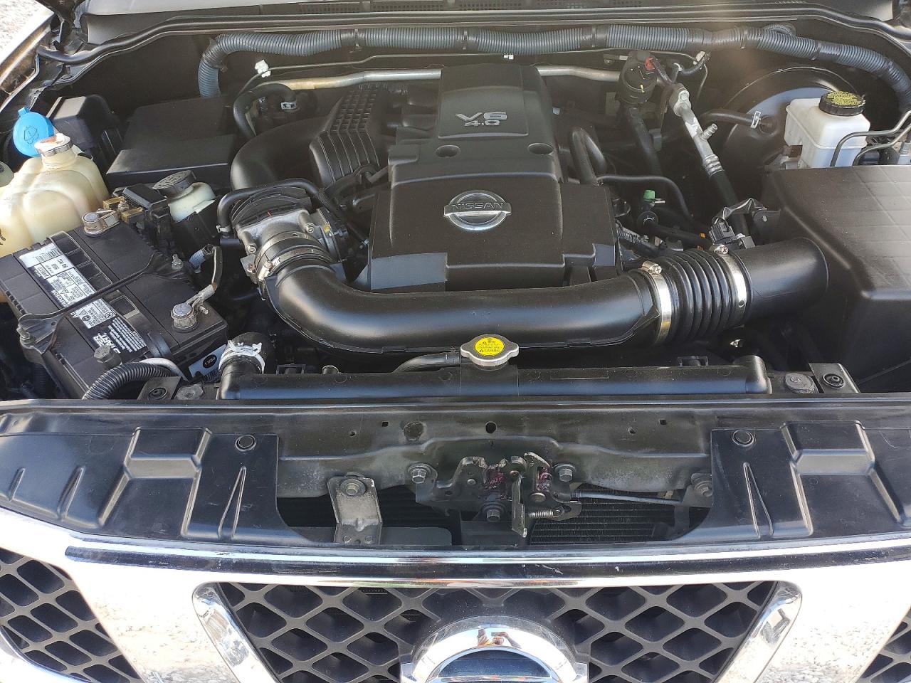 2012 NISSAN PATHFINDER S photo 12