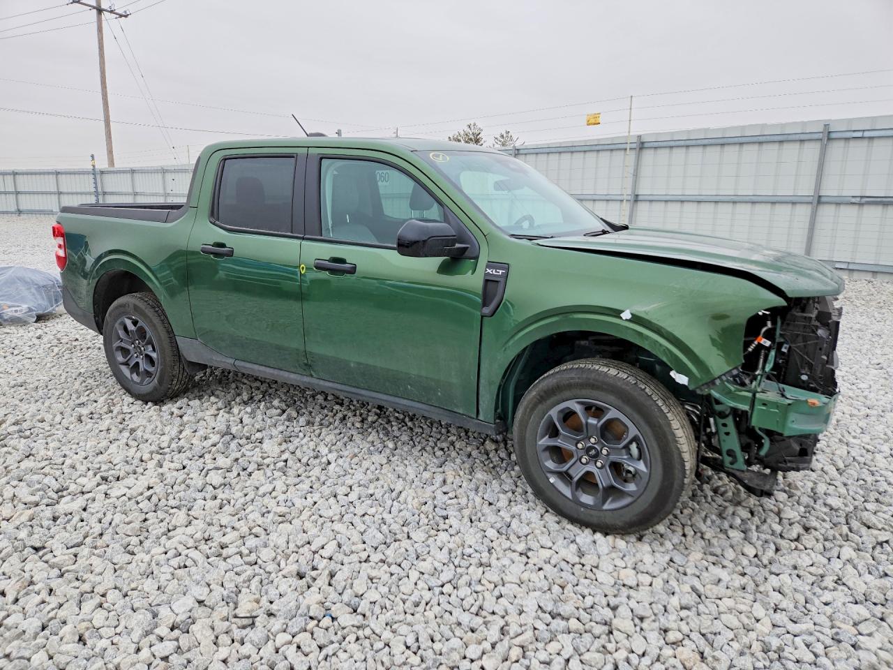 2025 FORD MAVERICK XLT photo 4