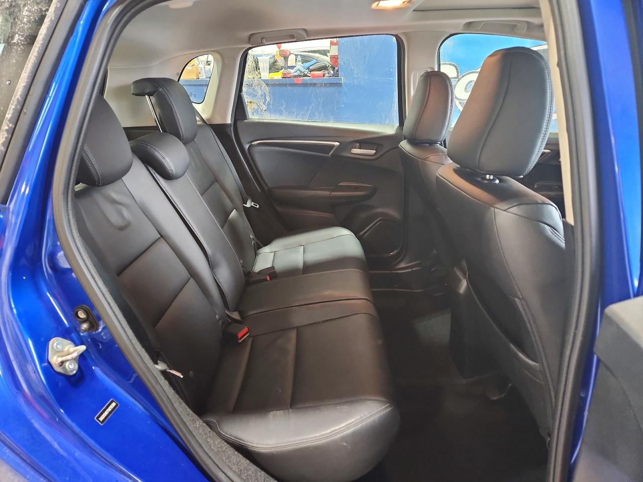 2015 HONDA FIT EX photo 10