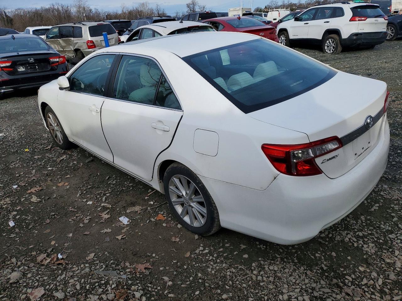 2012 TOYOTA CAMRY BASE photo 2