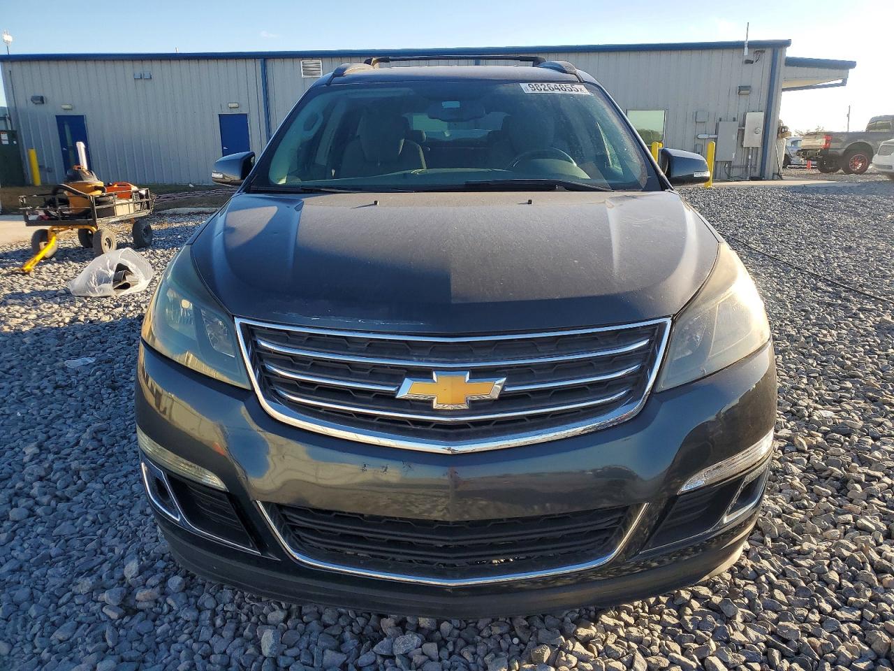 2014 CHEVROLET TRAVERSE LT photo 5
