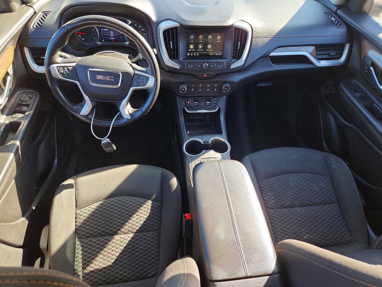 2019 GMC TERRAIN SLE photo 8
