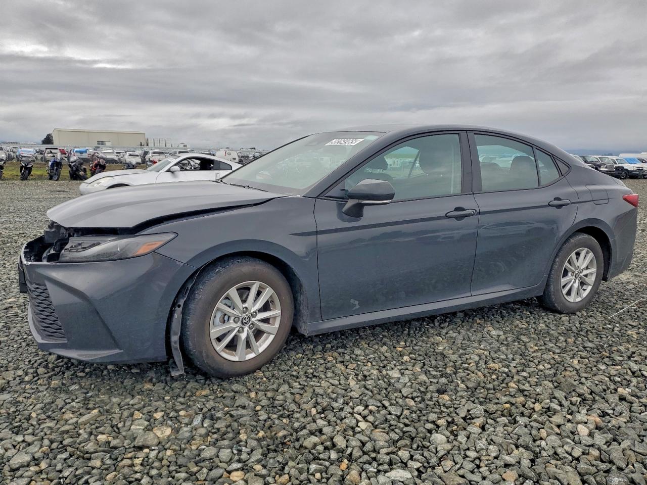 2025 TOYOTA CAMRY