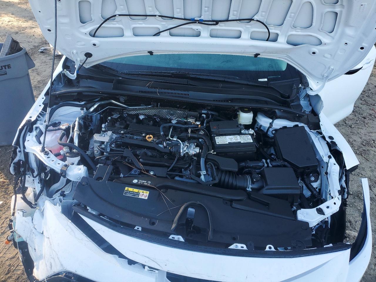 2025 TOYOTA COROLLA LE photo 31