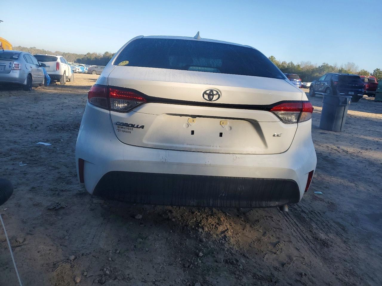 2025 TOYOTA COROLLA LE photo 16