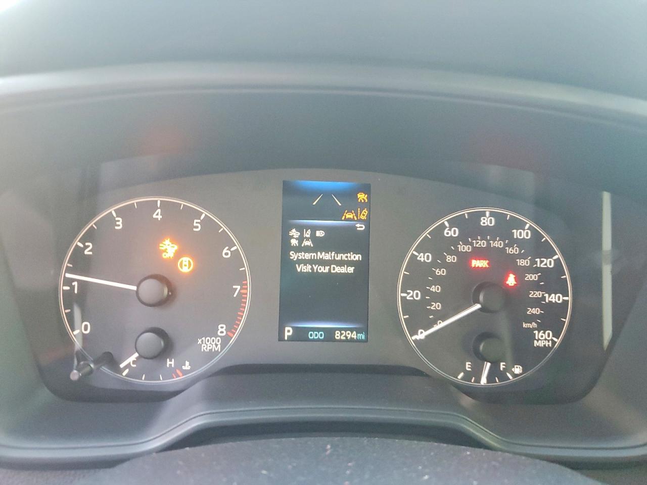 2025 TOYOTA COROLLA LE photo 25