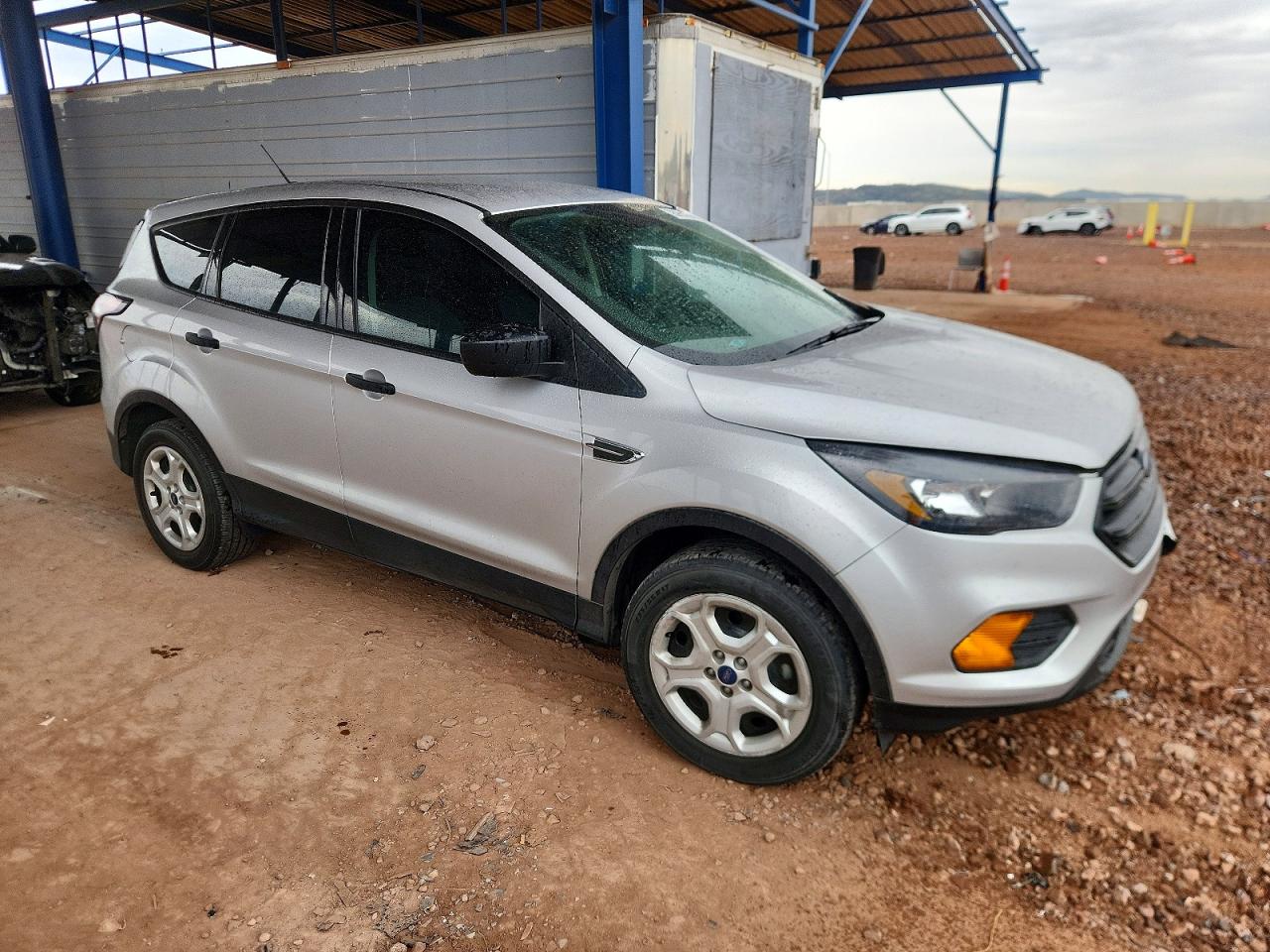 2018 FORD ESCAPE S photo 4