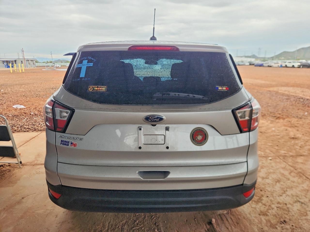 2018 FORD ESCAPE S photo 6