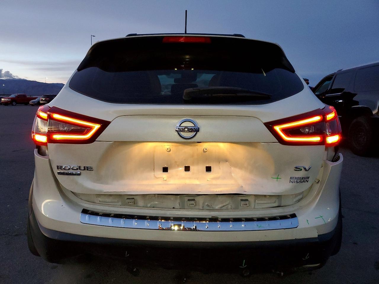 2020 NISSAN ROGUE SPORT S photo 6