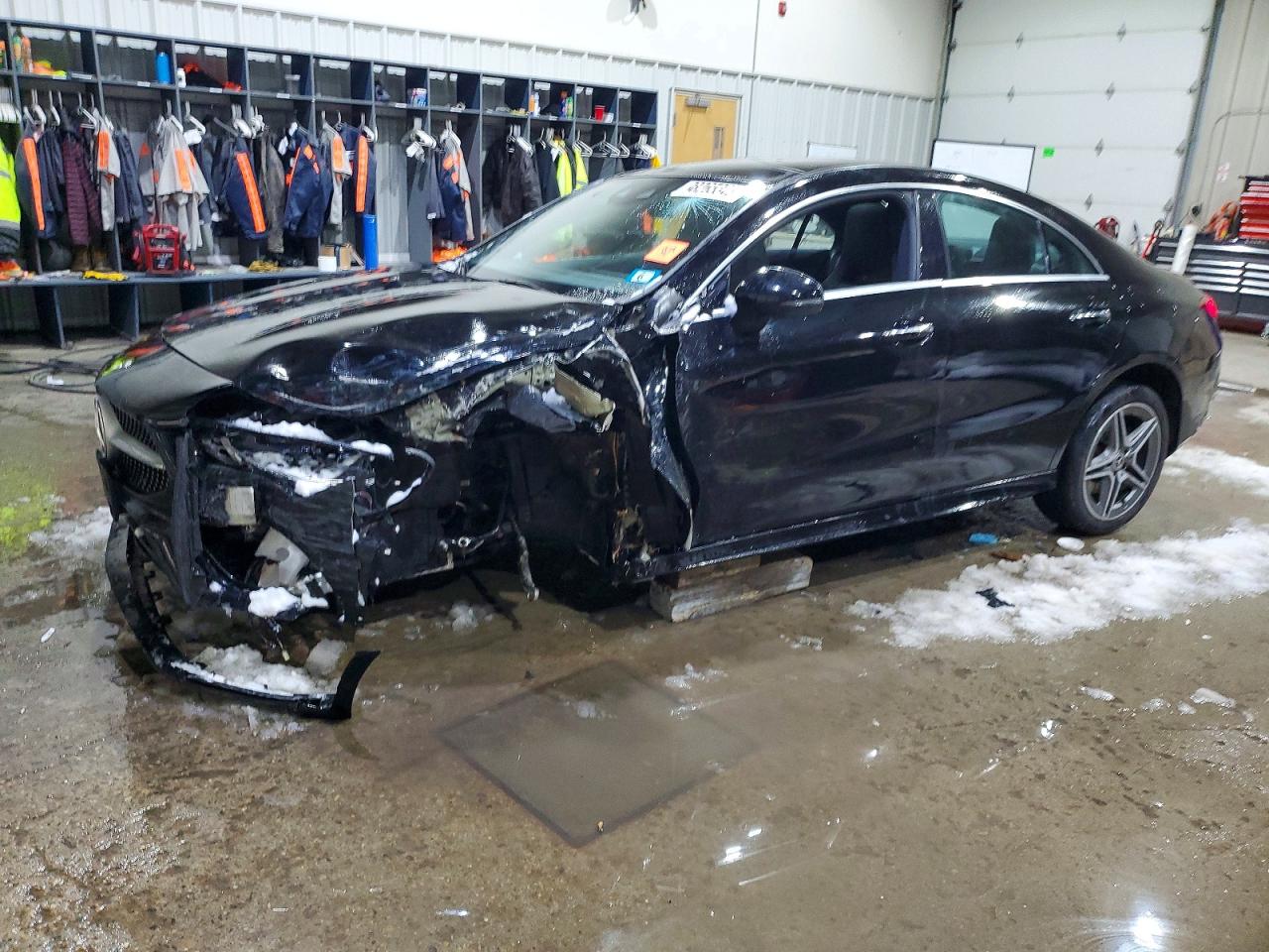 2023 MERCEDES-BENZ CLA