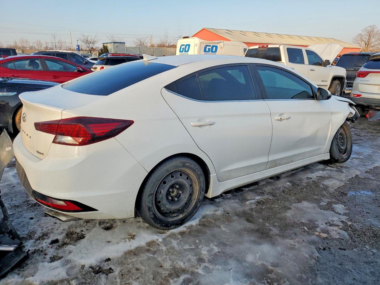 2019 HYUNDAI ELANTRA SPORT photo 3