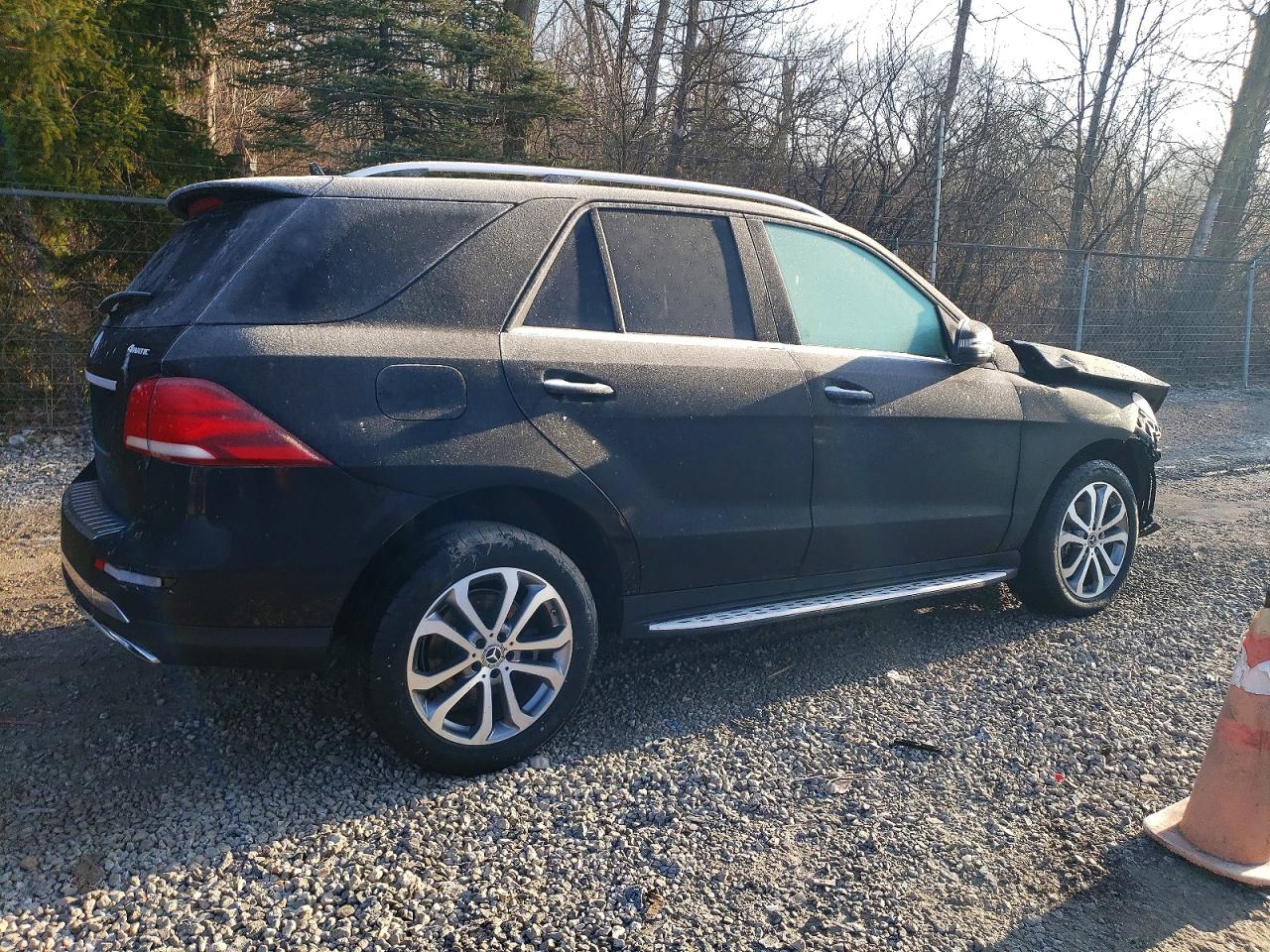 2017 MERCEDES-BENZ GLE 350 4MATIC photo 3