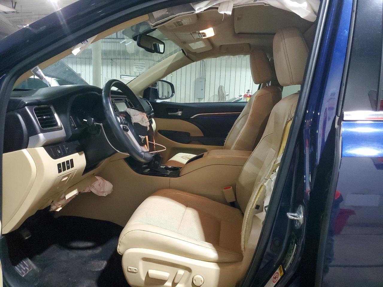 2016 TOYOTA HIGHLANDER LIMITED photo 7
