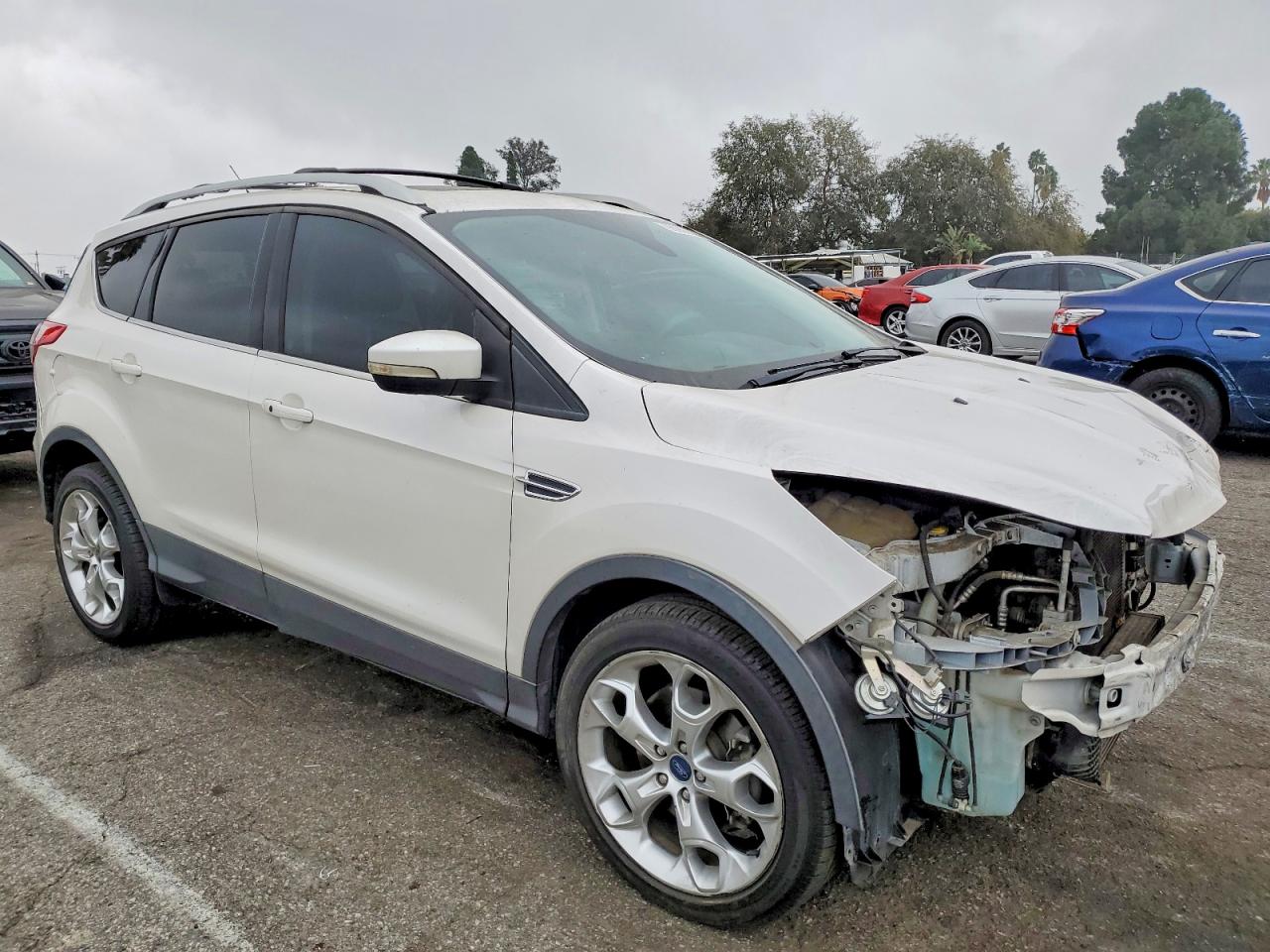 2013 FORD ESCAPE TITANIUM photo 4