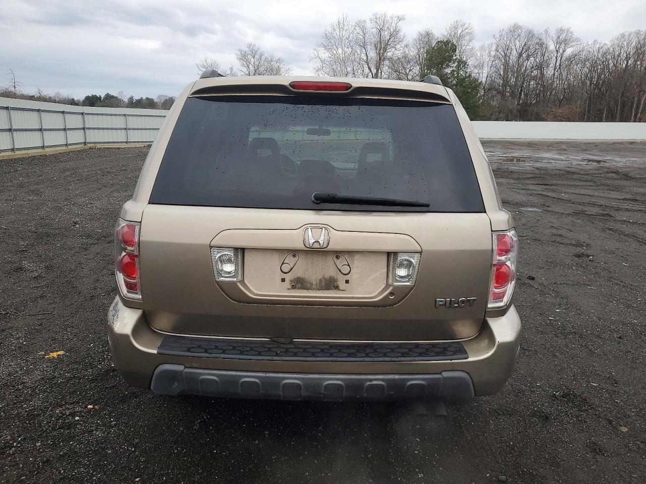 2004 HONDA PILOT EXL photo 6