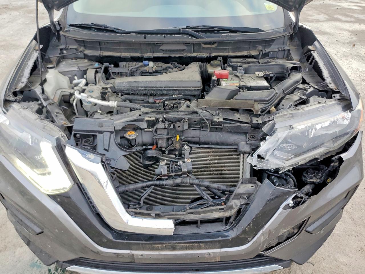 2020 NISSAN ROGUE S photo 12