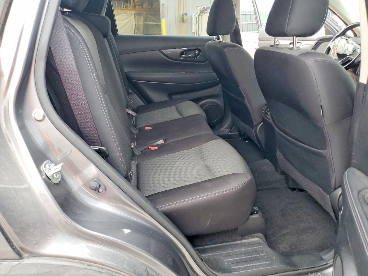 2020 NISSAN ROGUE S photo 11