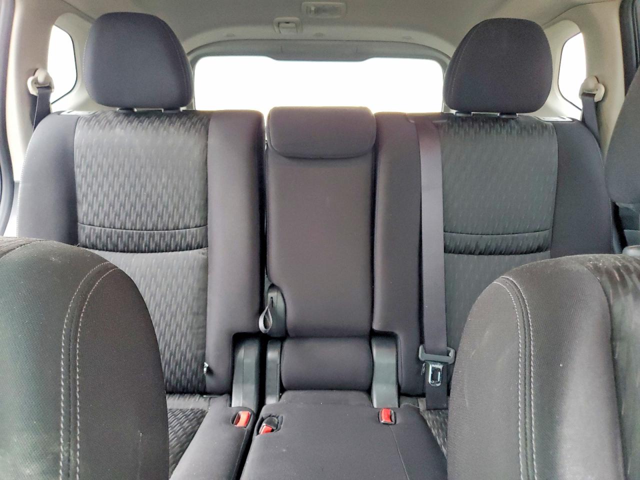 2020 NISSAN ROGUE S photo 10