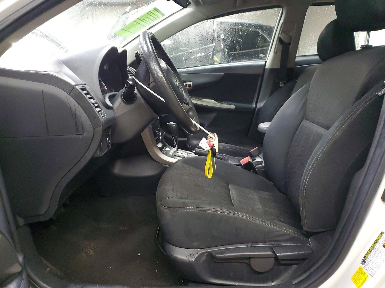 2012 TOYOTA COROLLA BASE photo 7