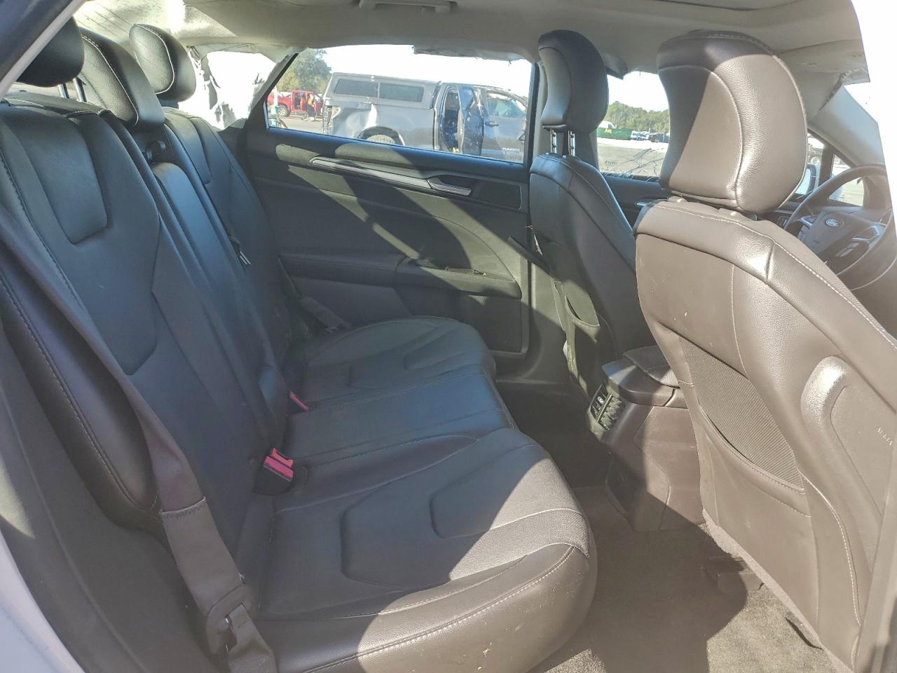 2016 FORD FUSION TITANIUM photo 37