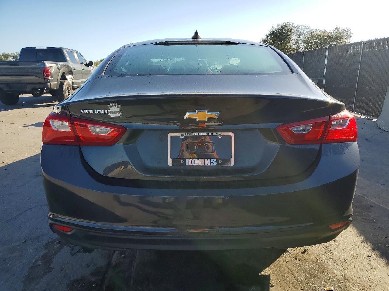 2022 CHEVROLET MALIBU LS photo 6