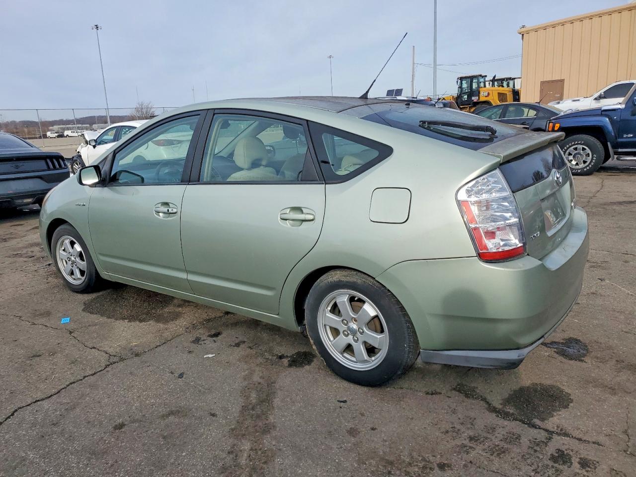 2007 TOYOTA PRIUS photo 2