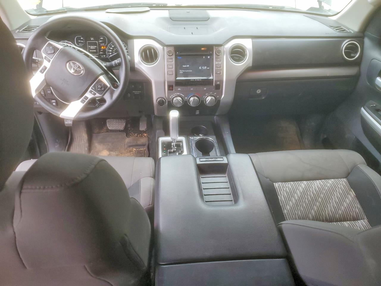 2018 TOYOTA TUNDRA CREWMAX SR5 photo 8