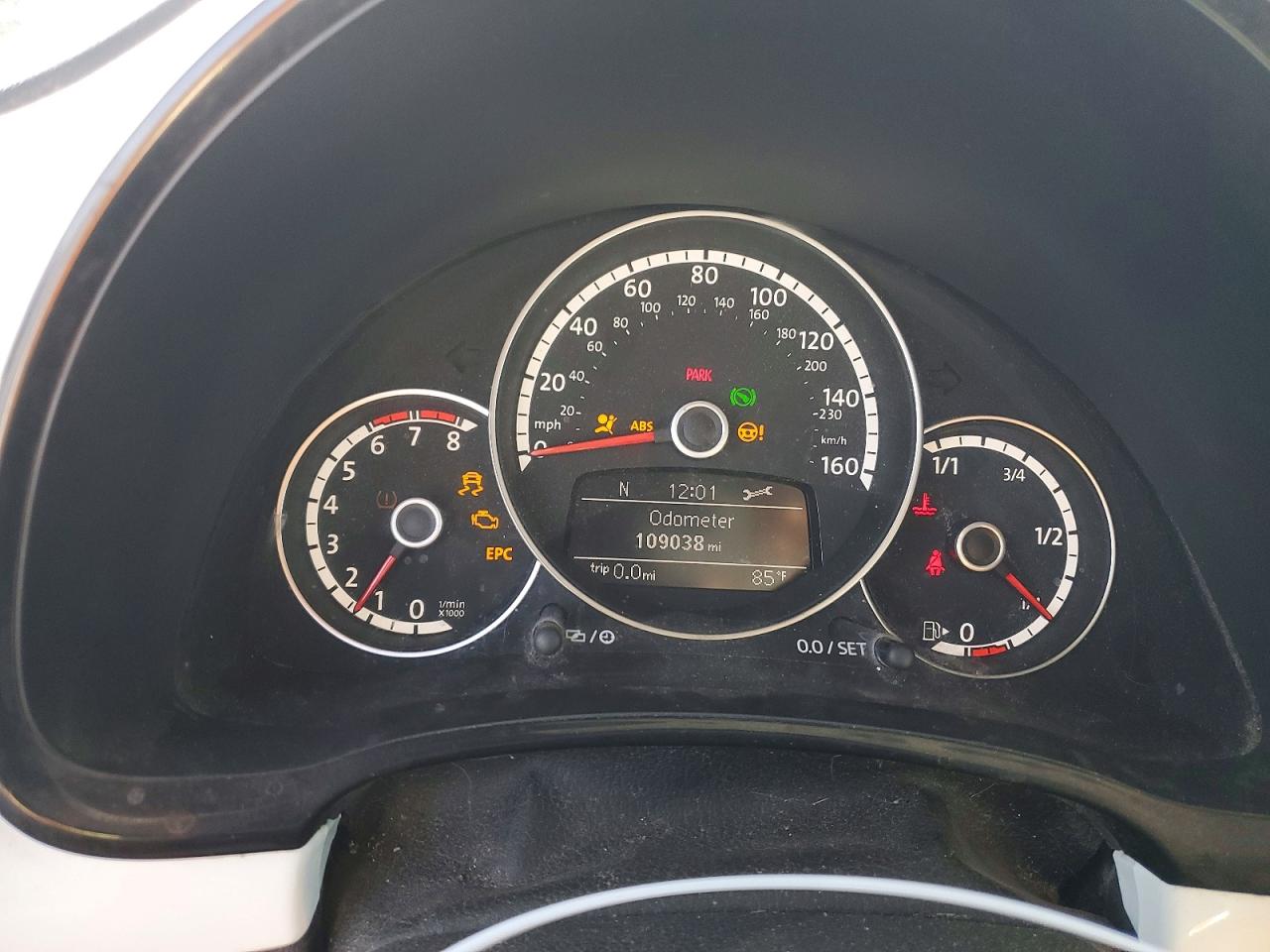 2016 VOLKSWAGEN BEETLE 1.8T photo 9