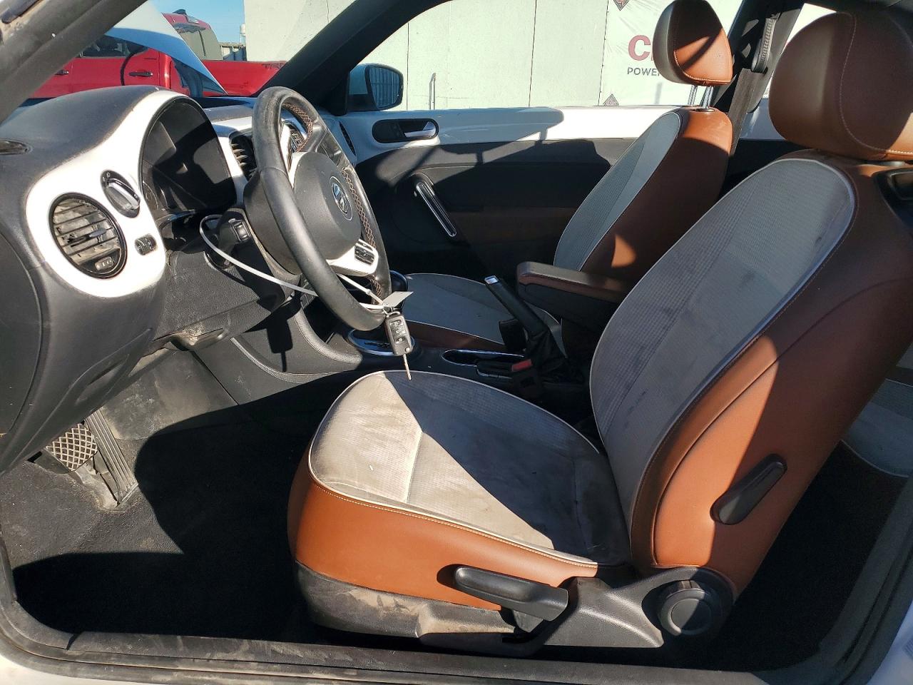2016 VOLKSWAGEN BEETLE 1.8T photo 7